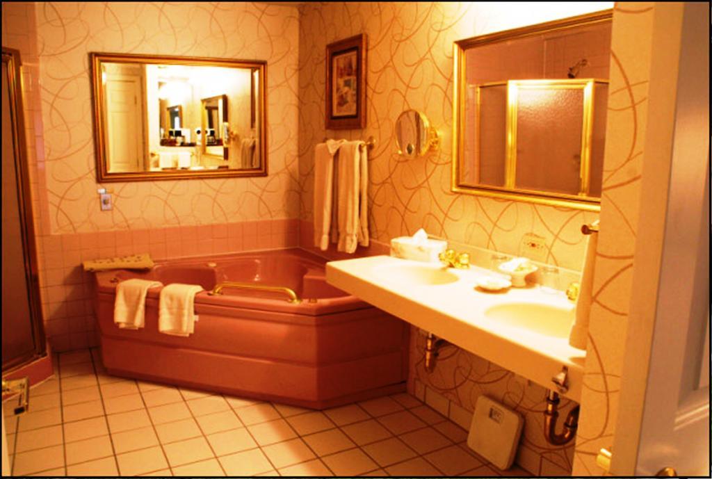 Bavarian Inn Shepherdstown Dış mekan fotoğraf