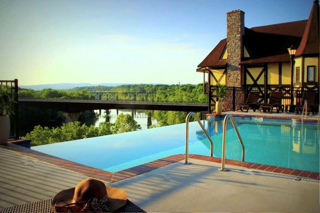 Bavarian Inn Shepherdstown Dış mekan fotoğraf