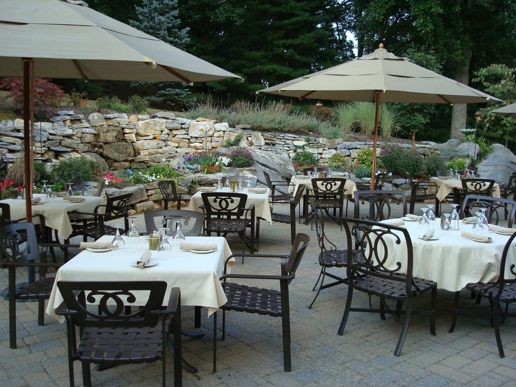 Bavarian Inn Shepherdstown Dış mekan fotoğraf